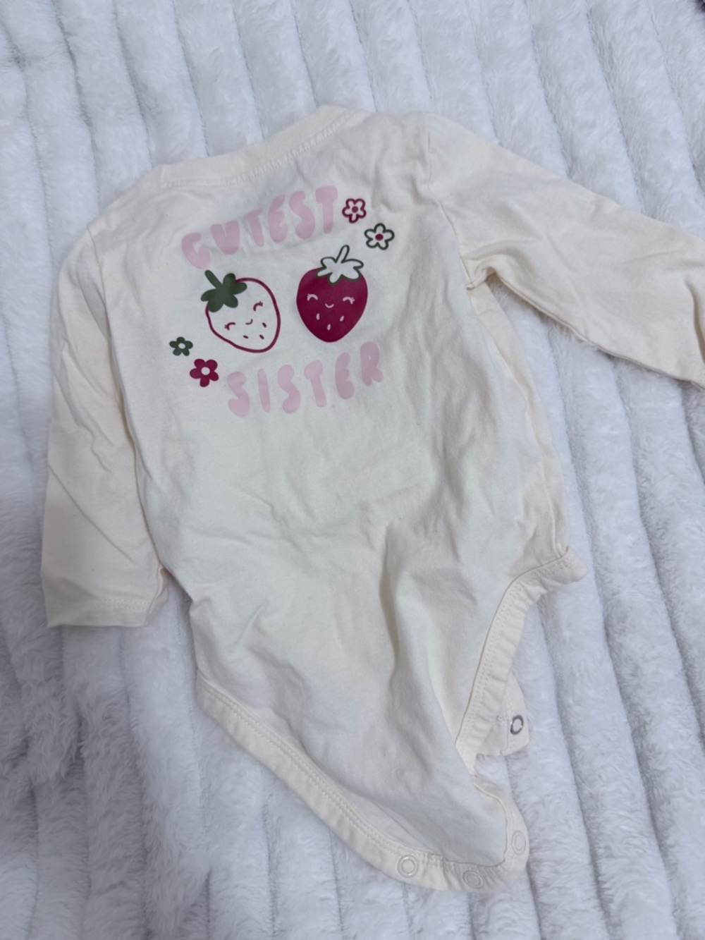 Mixed Baby Girl Sleepers and Onesies - Pastel Floral & Fruit Prints - Picture 8 of 13